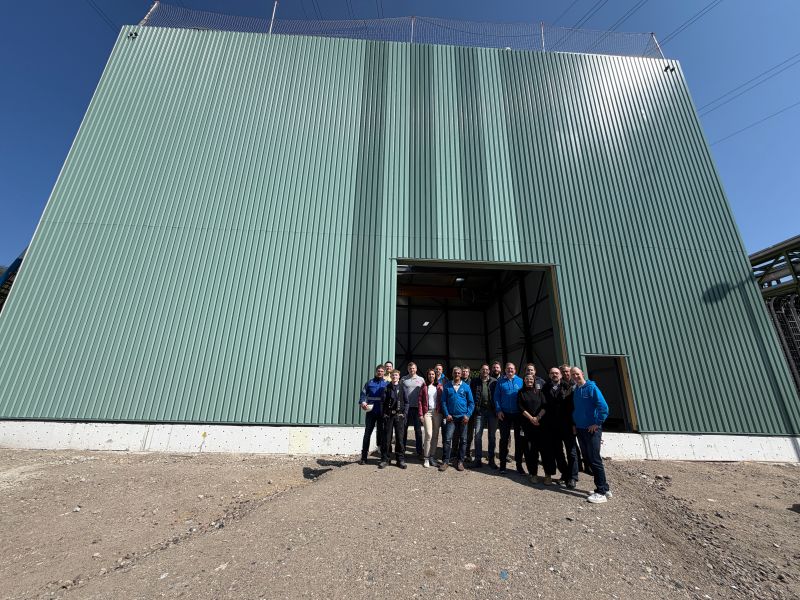 Richtfest für die neue Elektrolysehalle