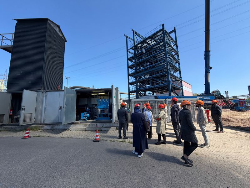 Foto: Delegation aus Saudi-Arabien informiert sich in Duisburg