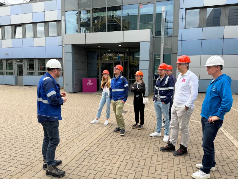 Foto: Controlling-Team von thyssenkrupp nucera zu Gast