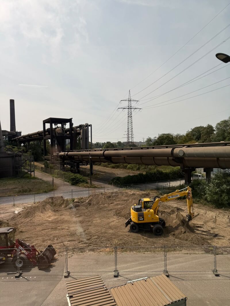 Foto: Baustart für die Halle der SAF-Pilotanlage