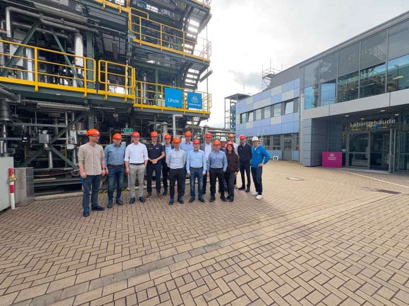 Foto: Uhde High Pressure Technologies zu Gast